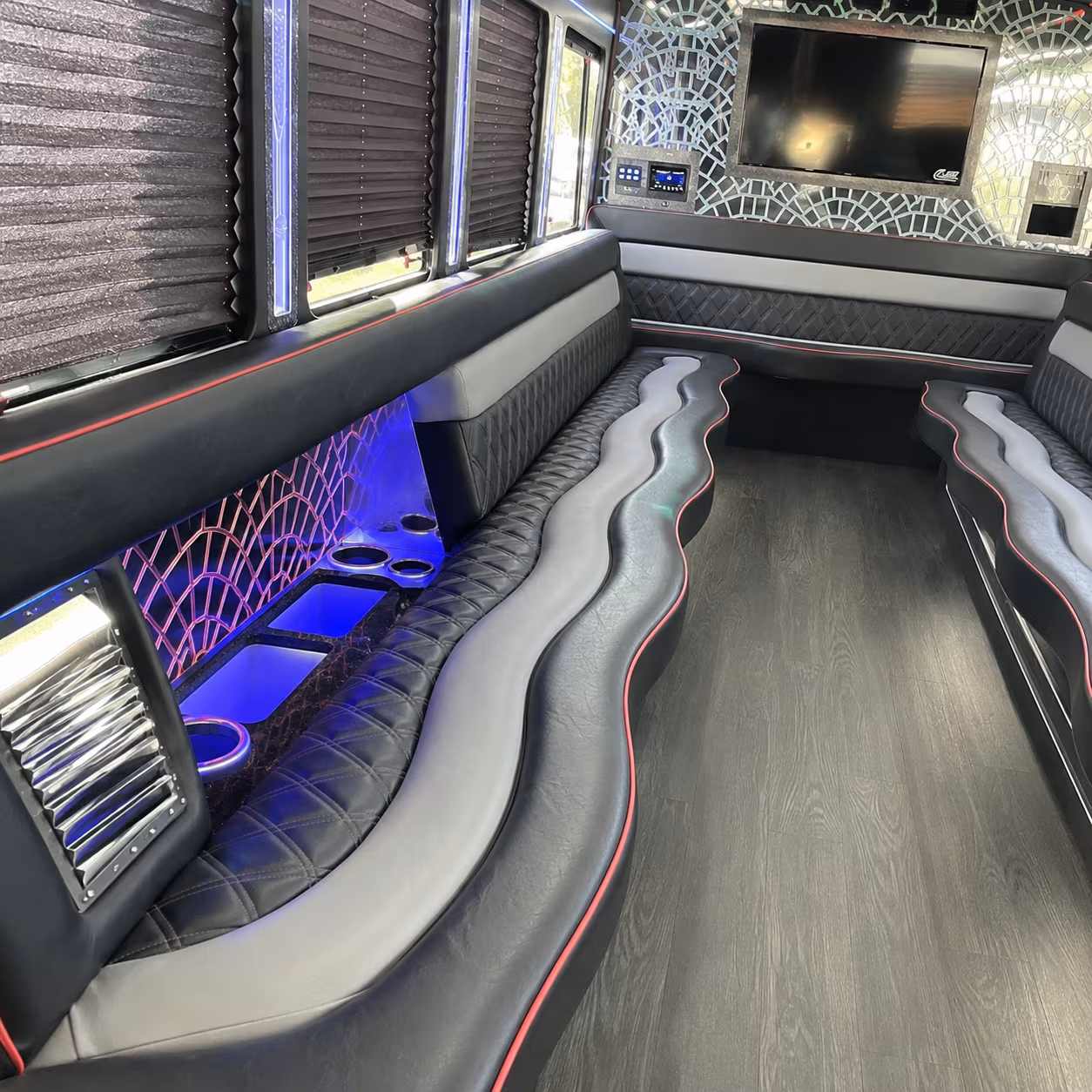Coconut Creek Birthday, Sweet 16, & Quinceañera Party Bus Rentals